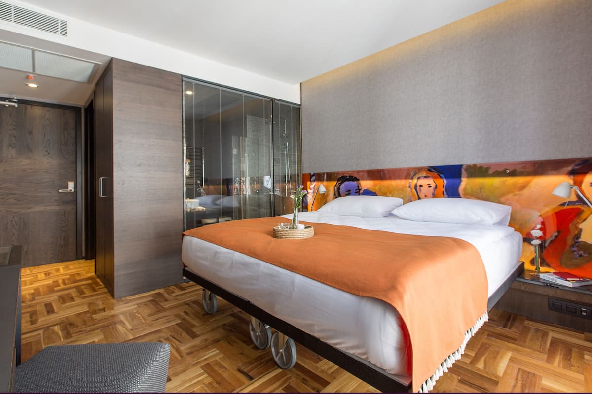 Comfort Room