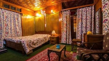 Luxury Triple Room, 1 Bedroom, Lake View, Overwater | 2 bedrooms, premium bedding, in-room safe, desk