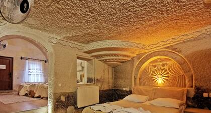 Falcon Cave Suites