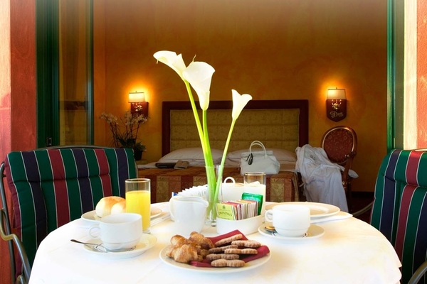 Daily continental breakfast for a fee