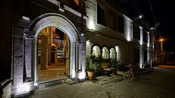 EntrĂ©e de lâhĂ©bergement