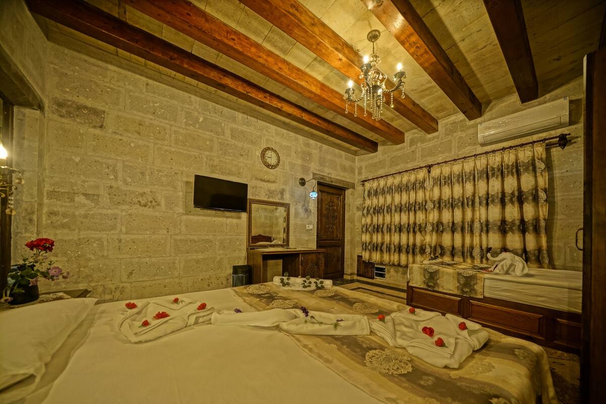 Quarto elite | Roupas de cama premium, frigobar, cofres nos quartos