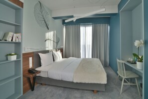 In-room safe, desk, blackout curtains, iron/ironing board - Focus Hotel Premium Lublin Conference & SPA (gmina Jastków)