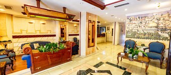 Comfort Hotel Suites