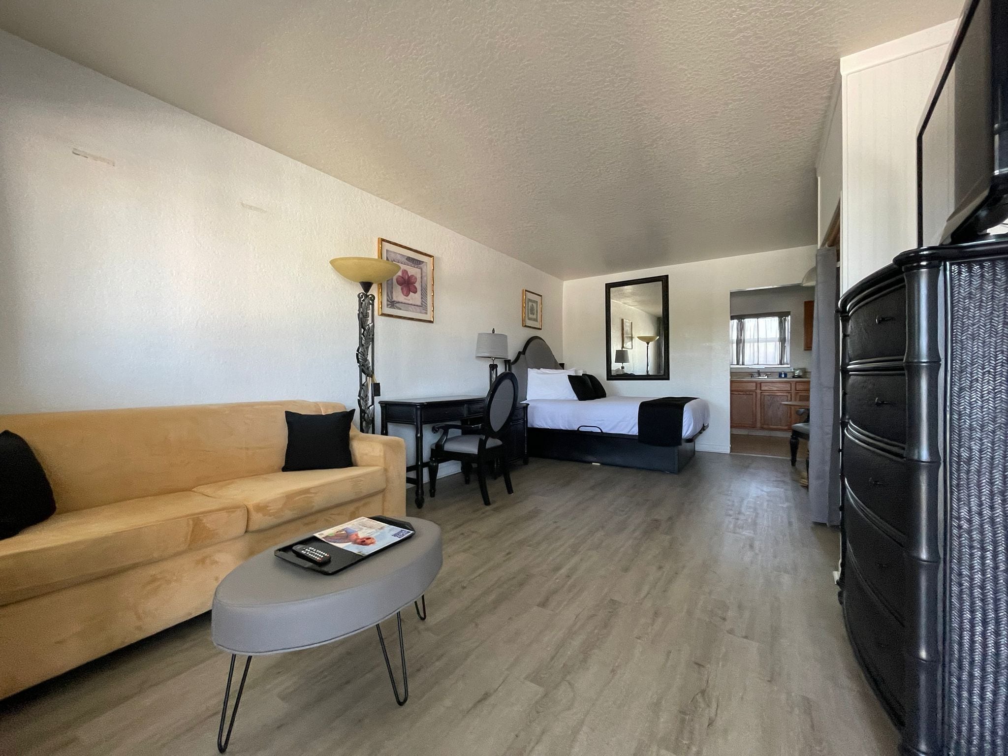 Classic Studio | Soundproofing, cribs/infant beds, free WiFi, bed sheets