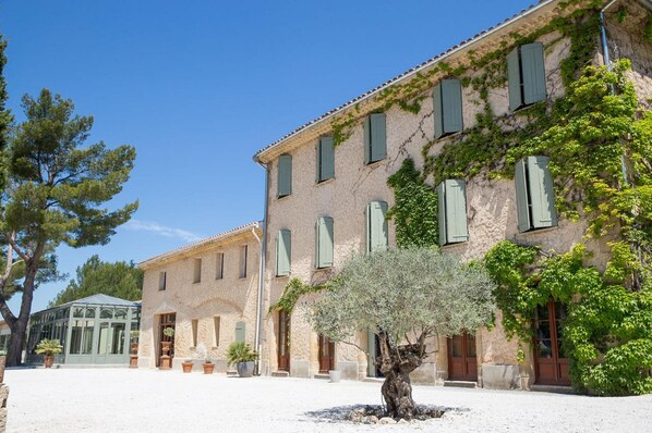 Exterior - Domaine Gao (Aix-en-Provence)