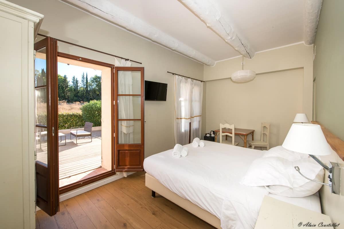 Deluxe Room, Terrace | Premium bedding, Select Comfort beds, minibar, individually decorated
