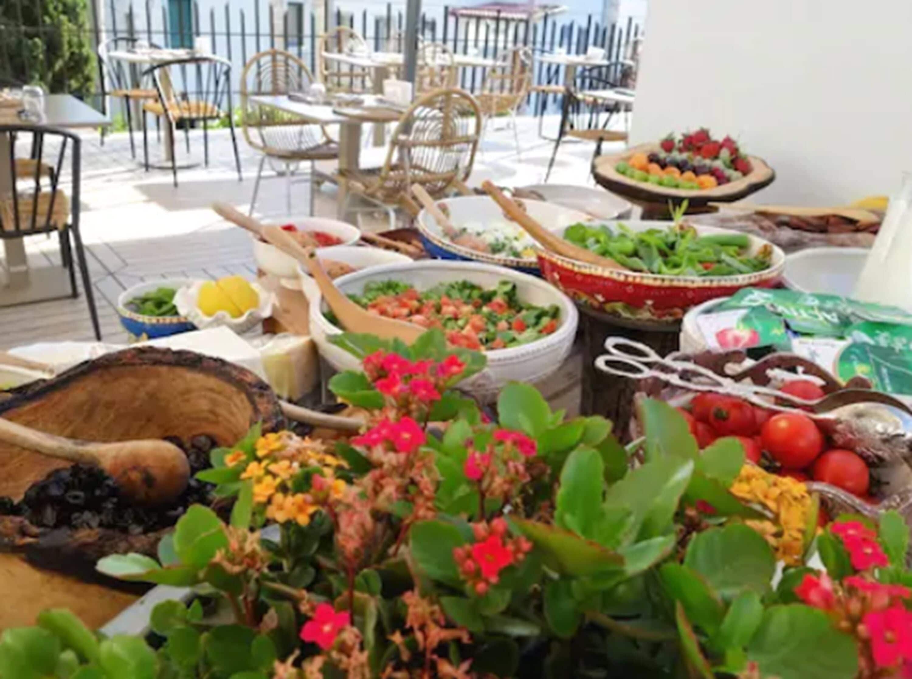 Petit déjeuner buffet compris tous les jours