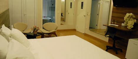 Minibar, bureau, Wi-Fi gratuit