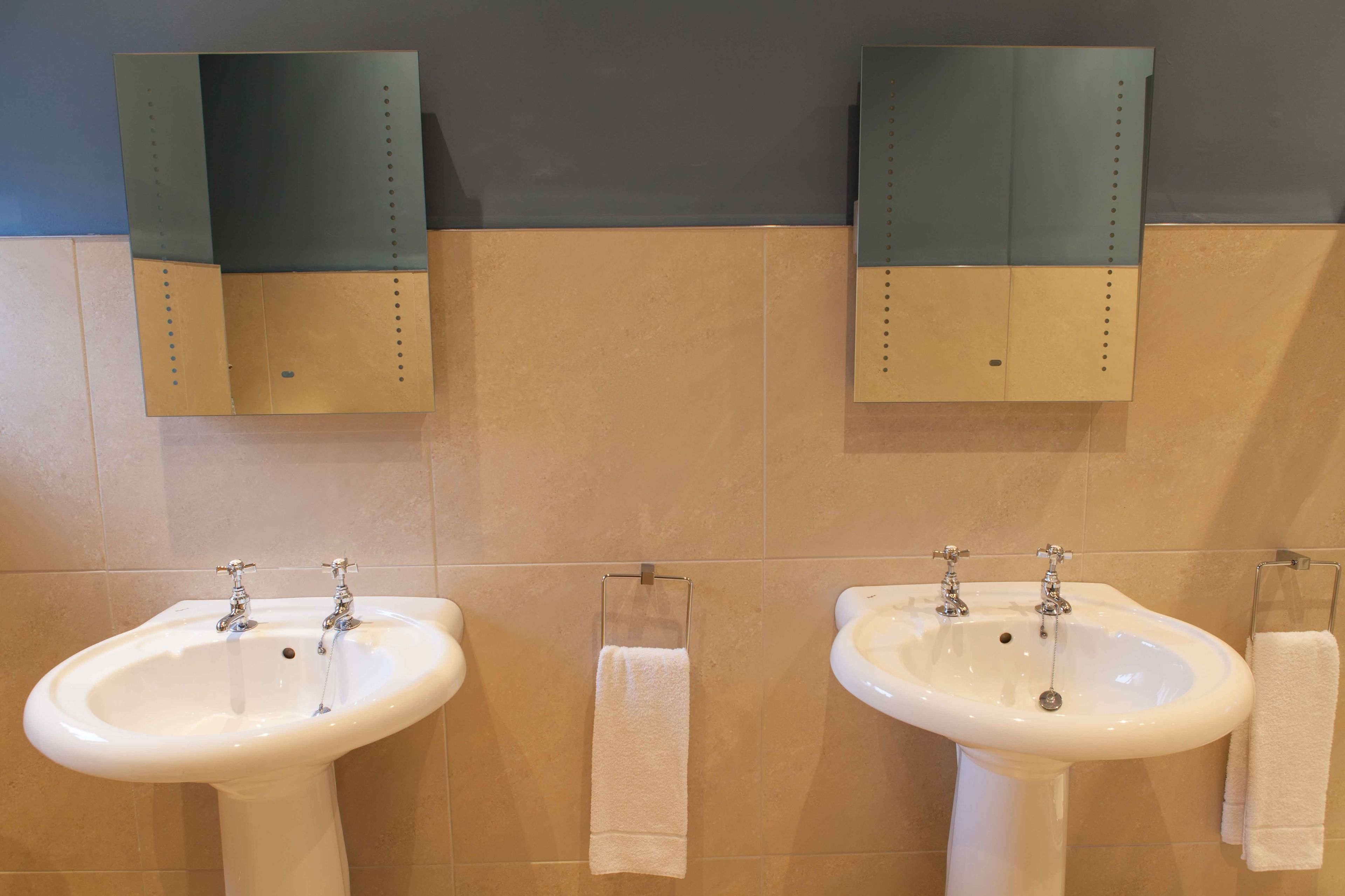 junior suite | bathroom sink