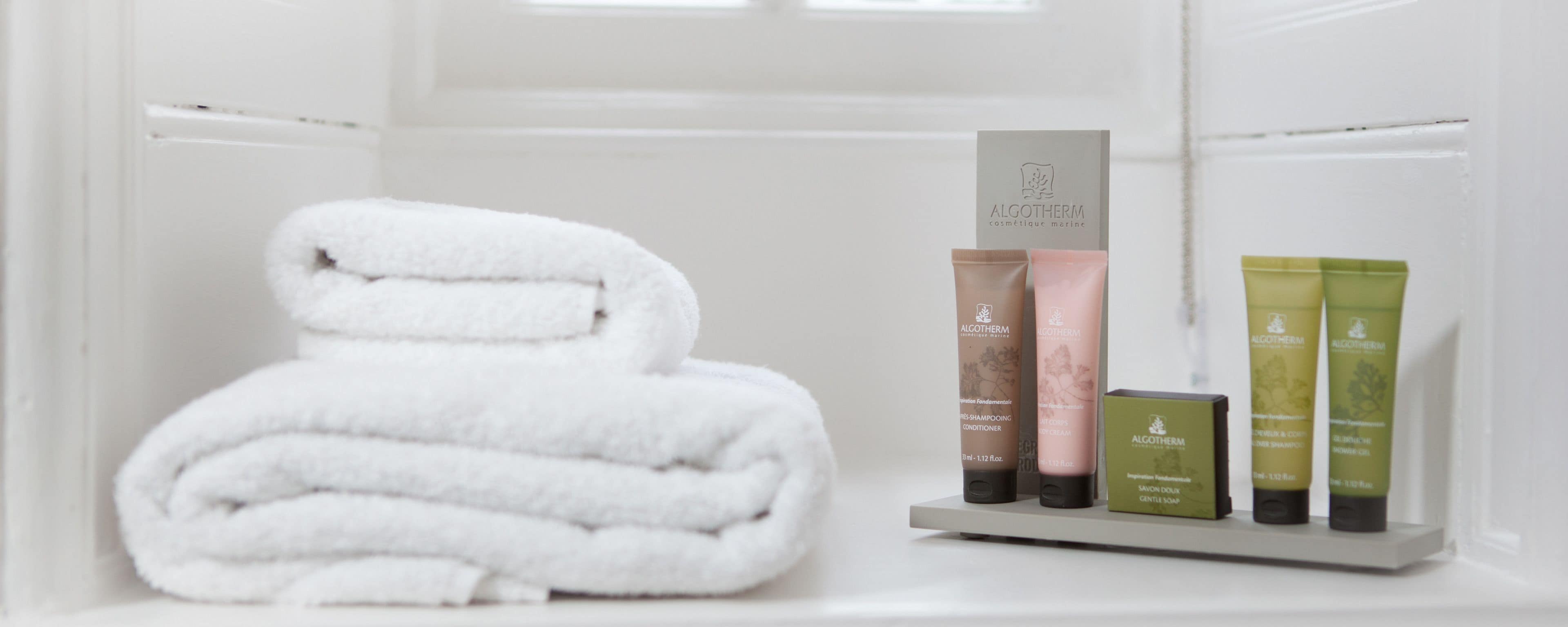 shower, free toiletries, hair dryer, slippers