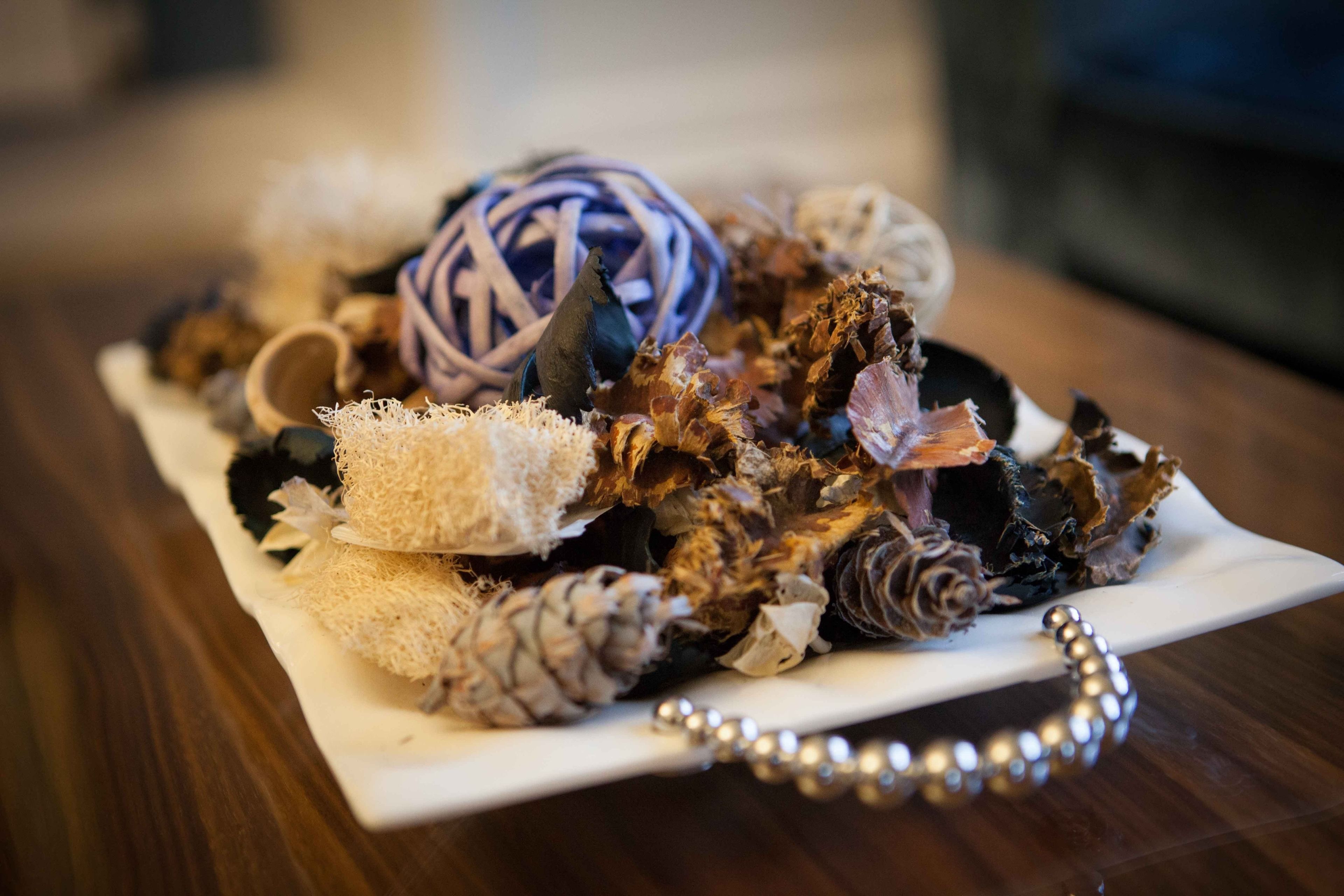 junior suite | 5 bedrooms, in-room safe, desk, iron/ironing board