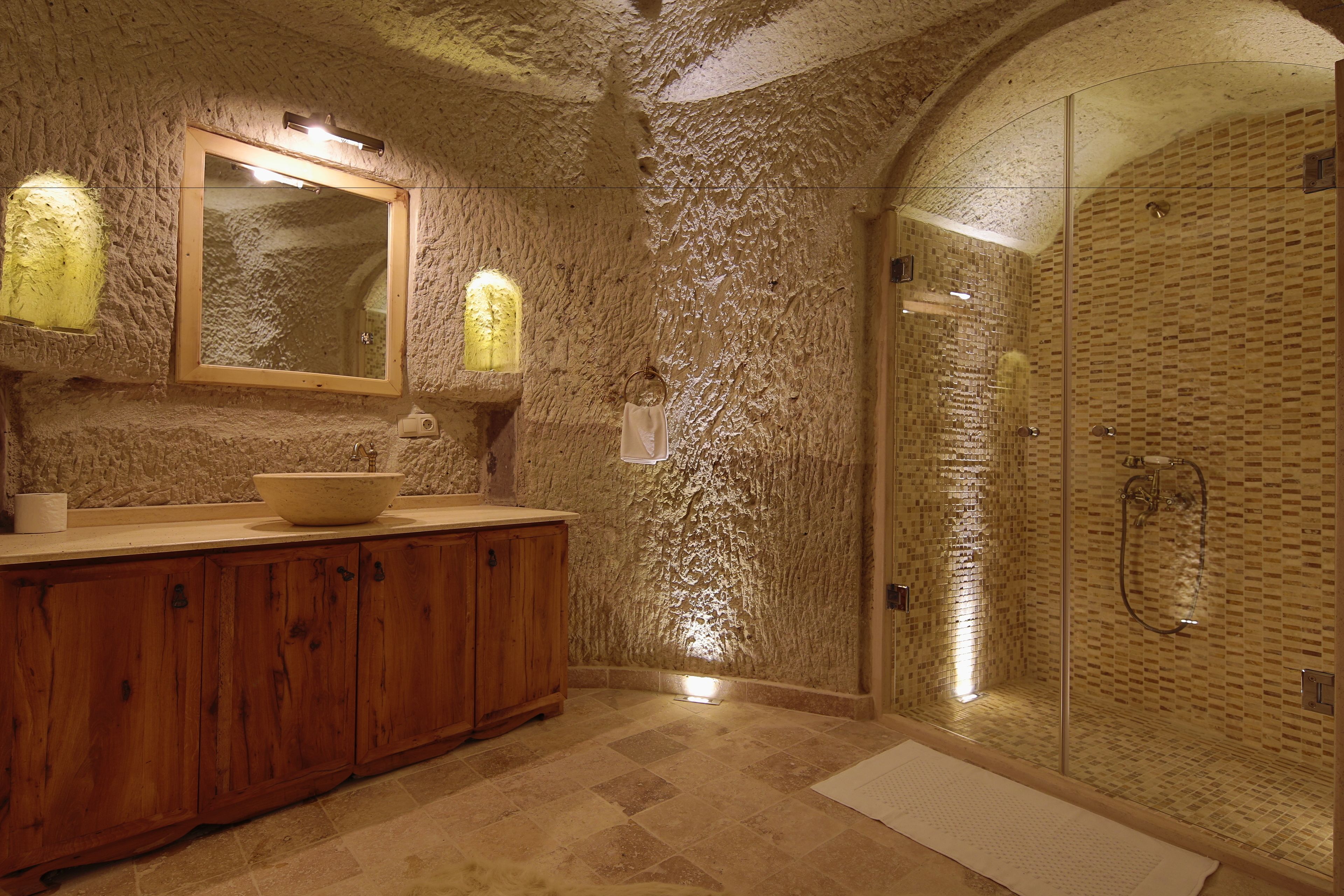 fairy chimney suite | bathroom | separate bathtub and shower, deep-soaking bathtub, free toiletries
