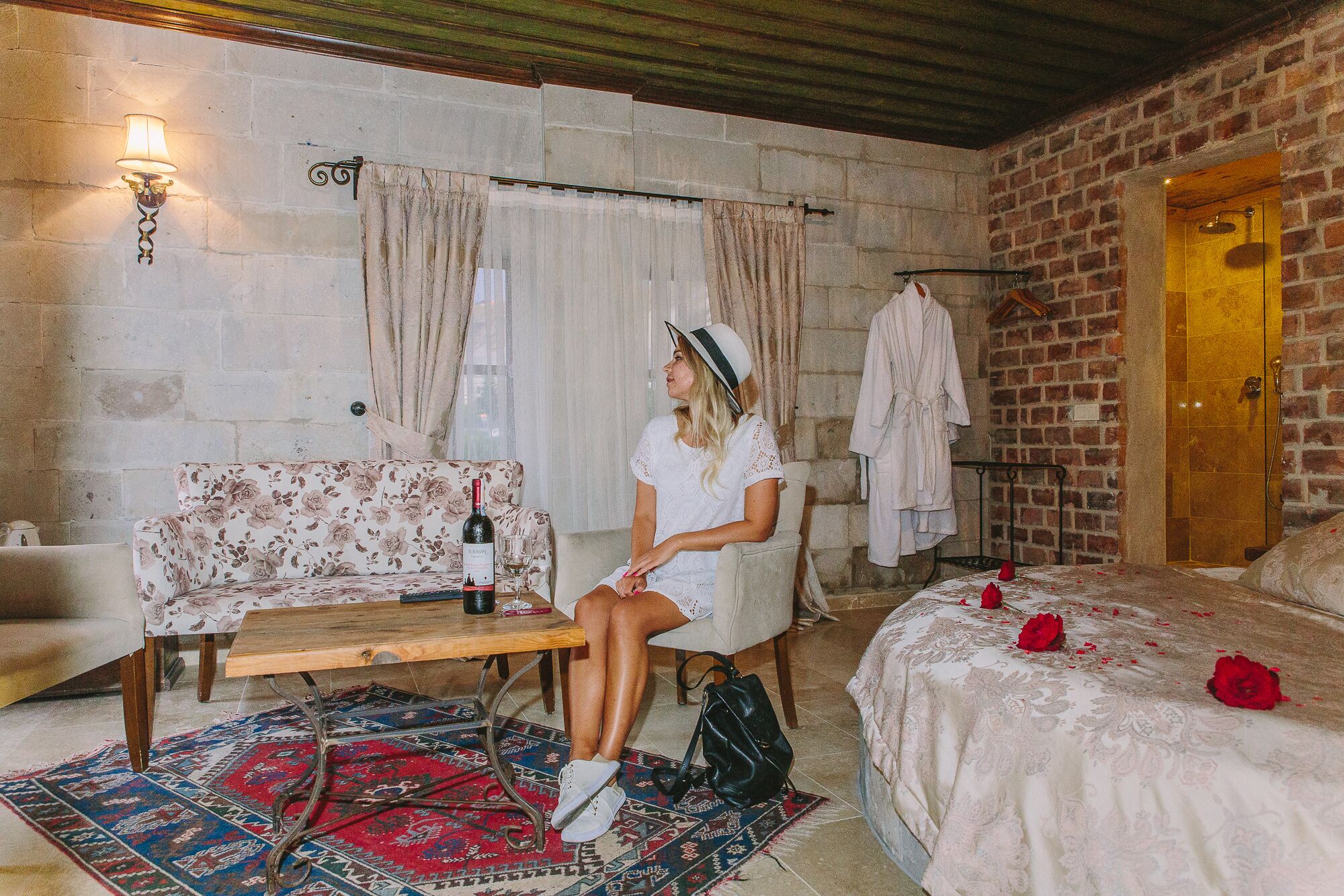 deluxe stone room | 1 bedroom, premium bedding, down duvets, minibar