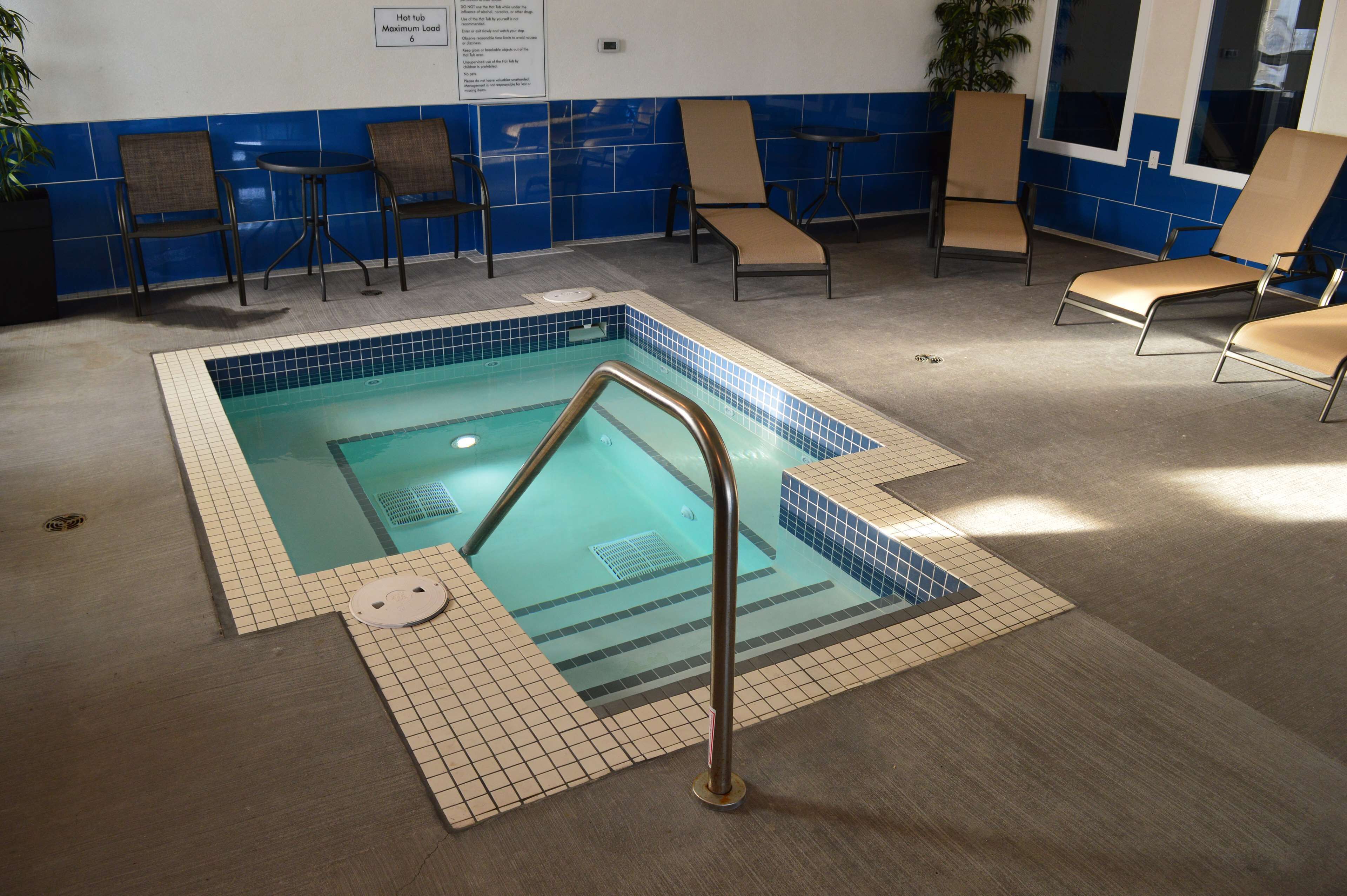 indoor pool