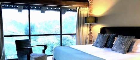 Suite, private terrace | 1 chambre, draps italiens Frette, literie de qualité supérieure