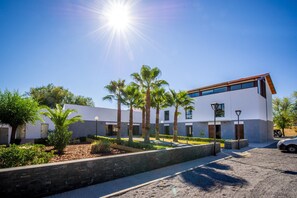 Exterior - Hotel Las Monteras (Villanueva del Rey)