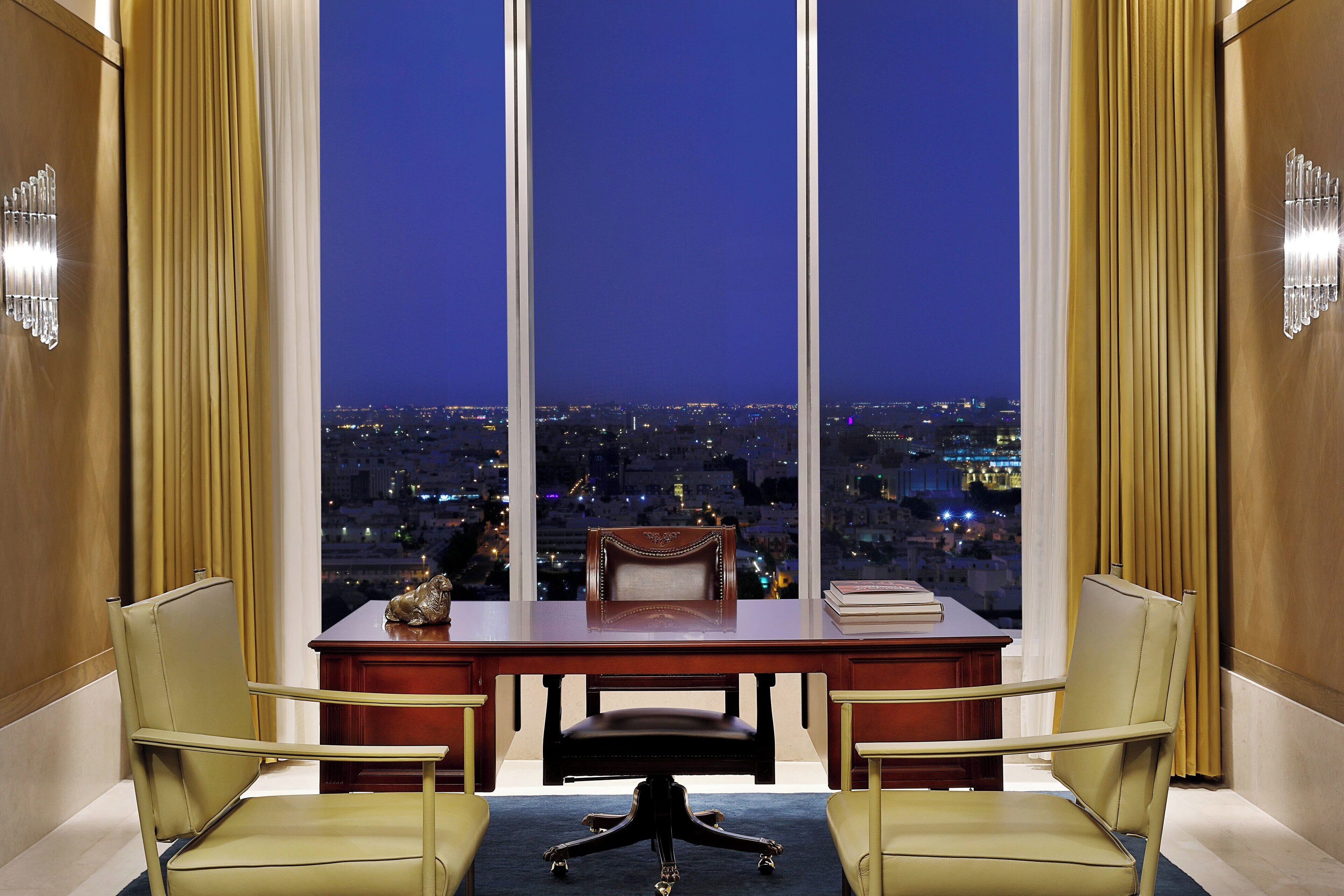 royal suite, 3 bedrooms, non smoking | premium bedding, down duvets, minibar, in-room safe