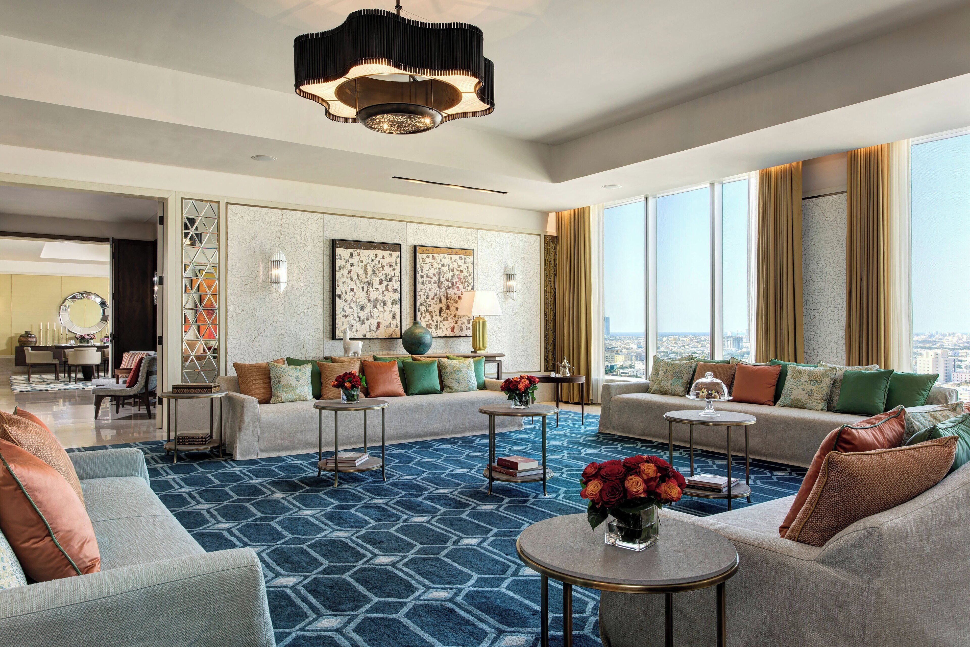 ロイヤル スイート 3 ベッドルーム | 高級寝具、羽毛の掛け布団、ミニバー、セーフティボックス (室内)