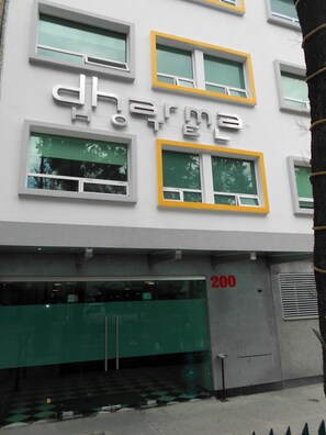 Exterior - Hotel Dharma (Mexico City)