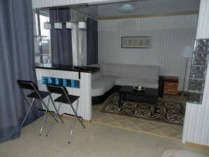 Junior Suite | Living area