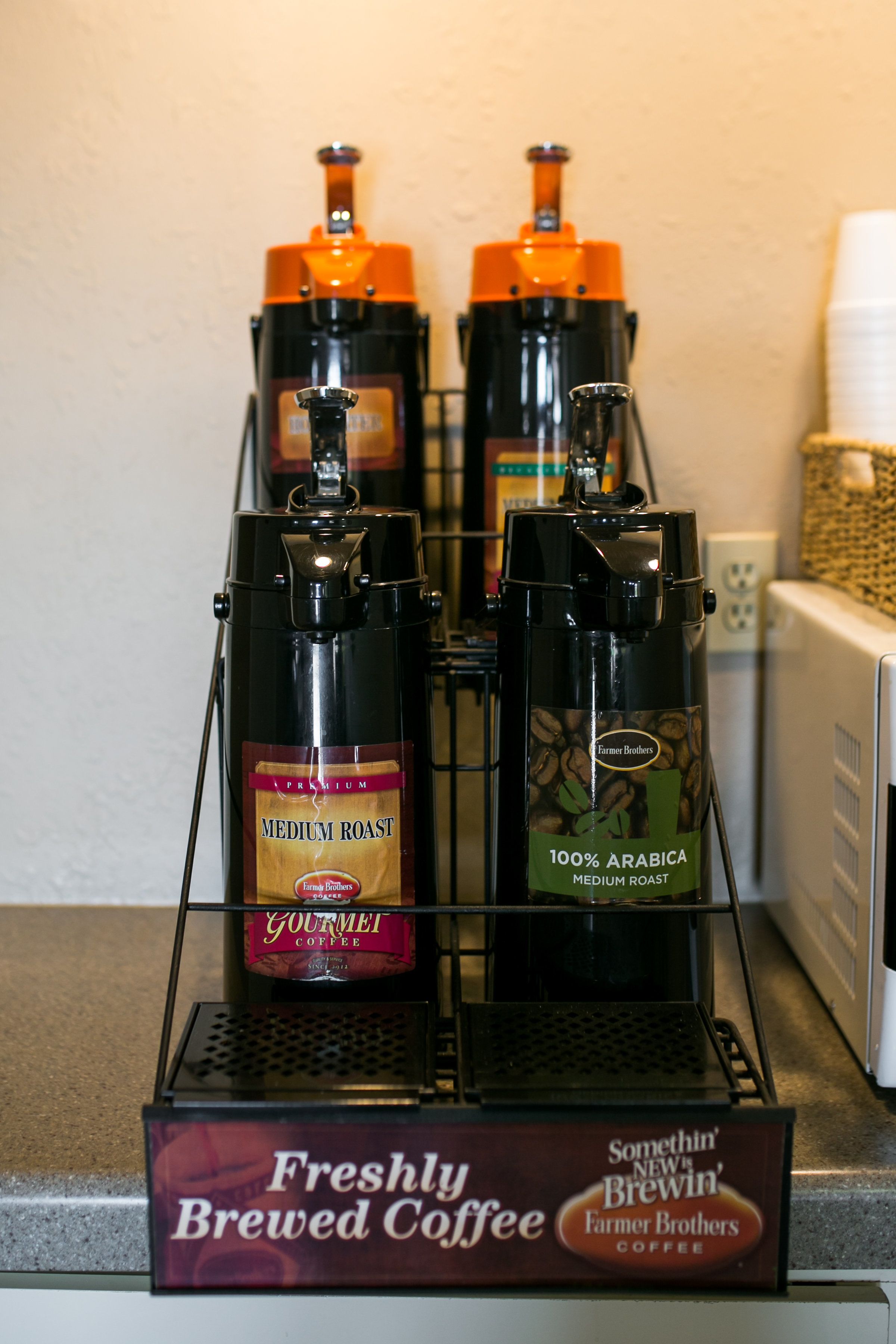 free daily continental breakfast