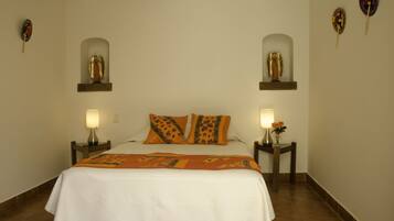 Palma Room | 1 bedroom, hypo-allergenic bedding, Select Comfort beds, in-room safe