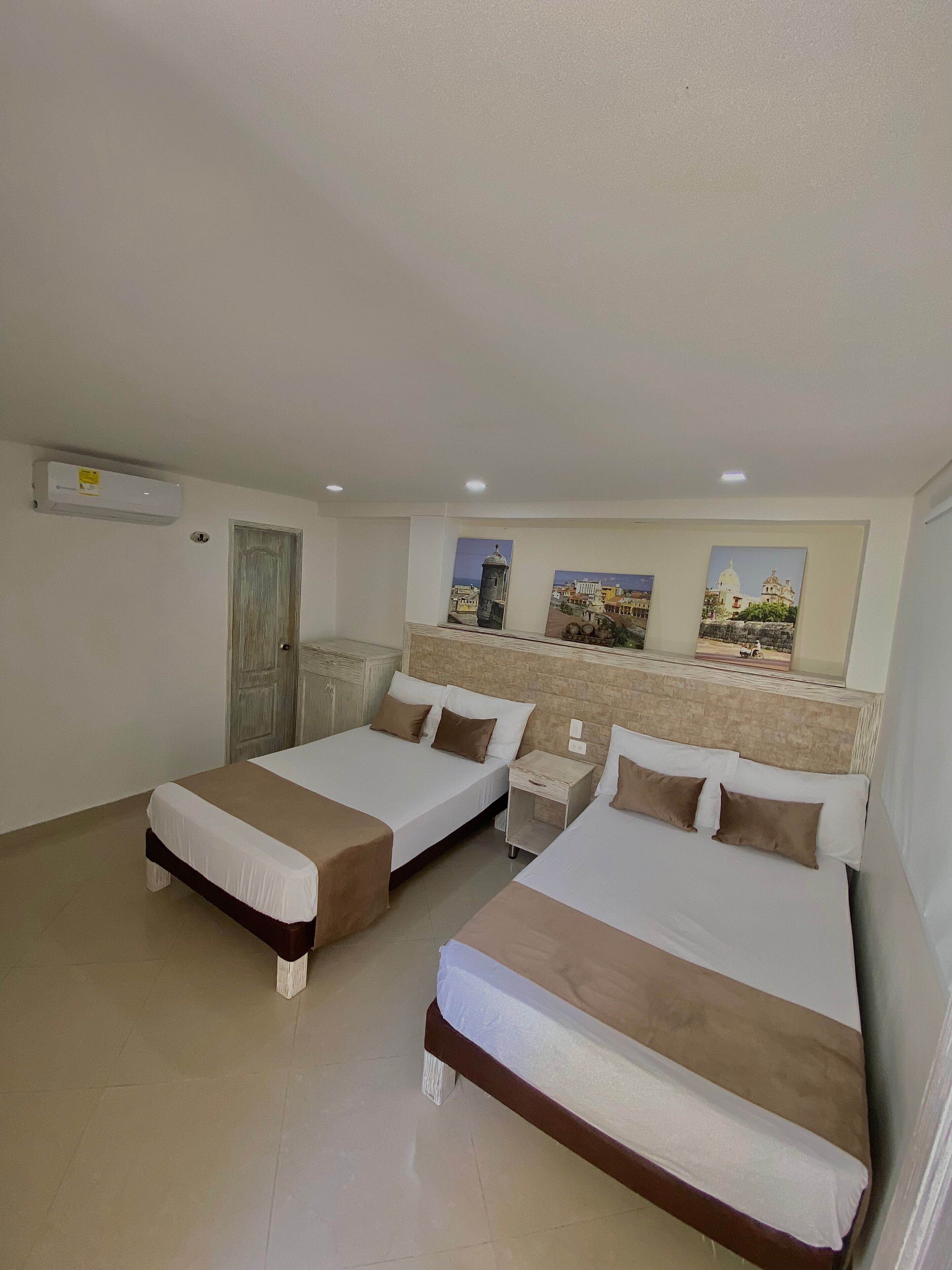 triple room | in-room safe, free wifi, bed sheets