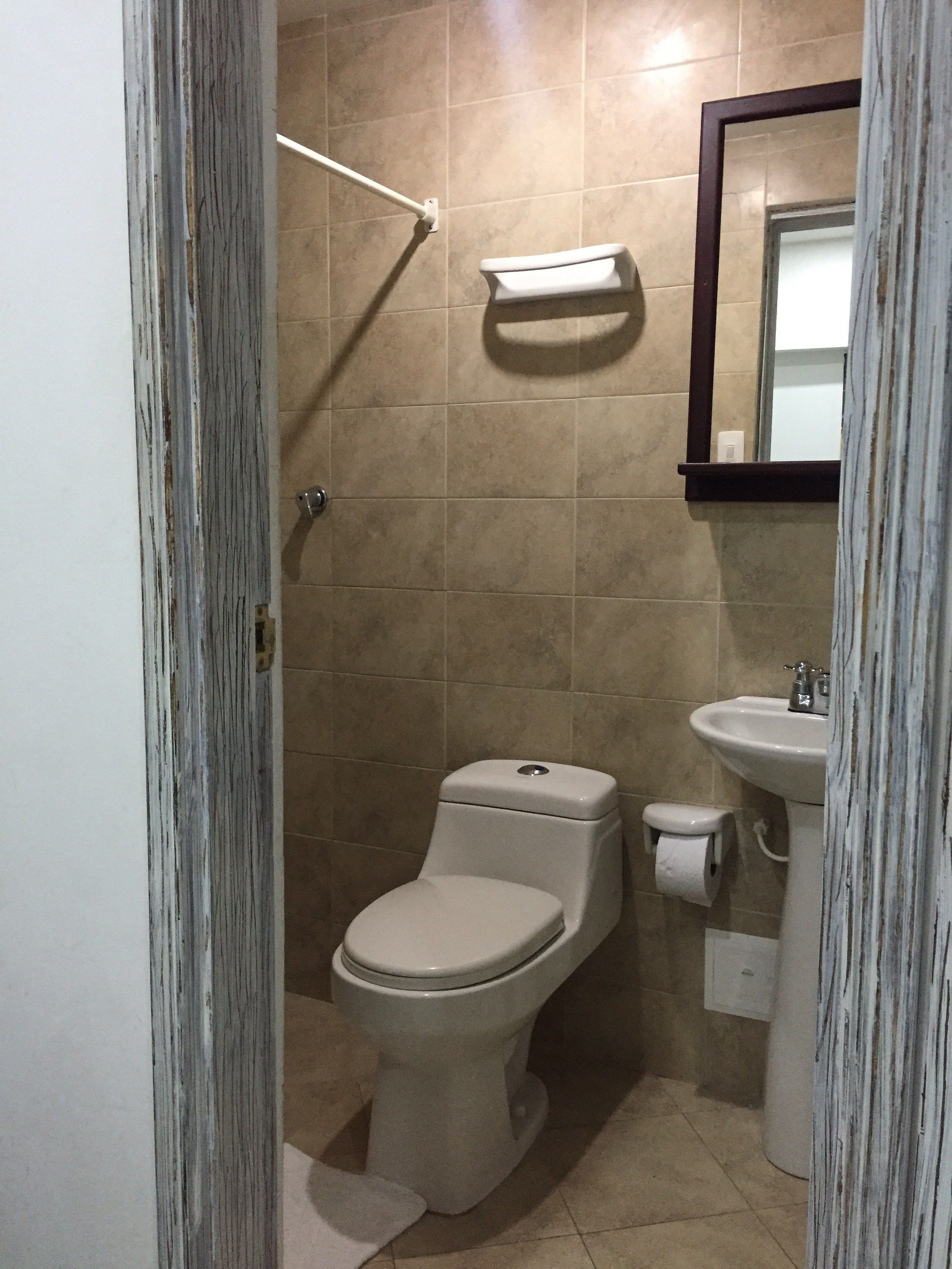 triple room | bathroom | shower, towels