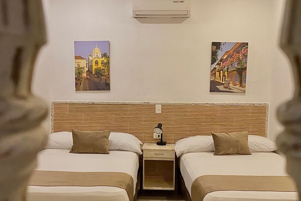 Triple Room | In-room safe, free WiFi, bed sheets