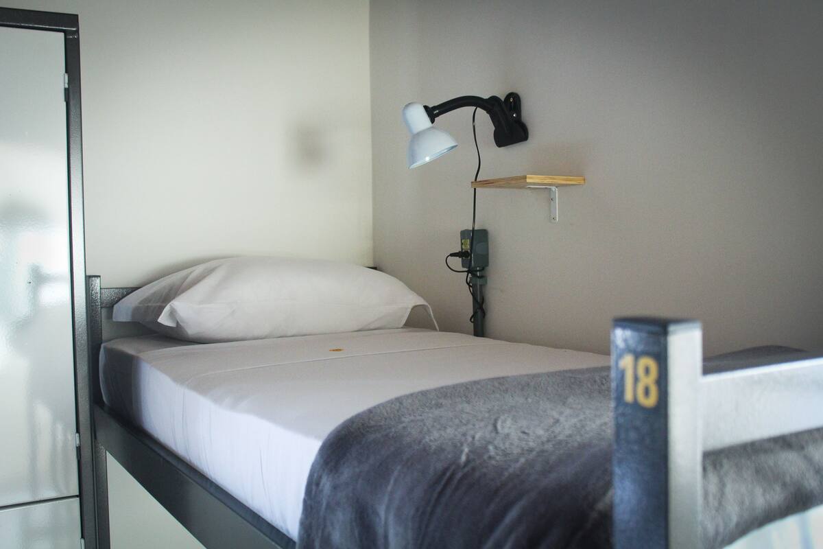 Slaapzaal, gemengde slaapzaal, privébadkamer (Max 7 people) | Gratis wifi