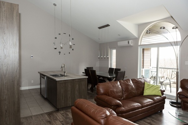 Condo, 3 Bedrooms | Living area | 0-inch TV with cable channels, fireplace