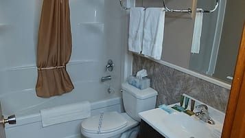 Combined shower/tub, free toiletries, towels, soap