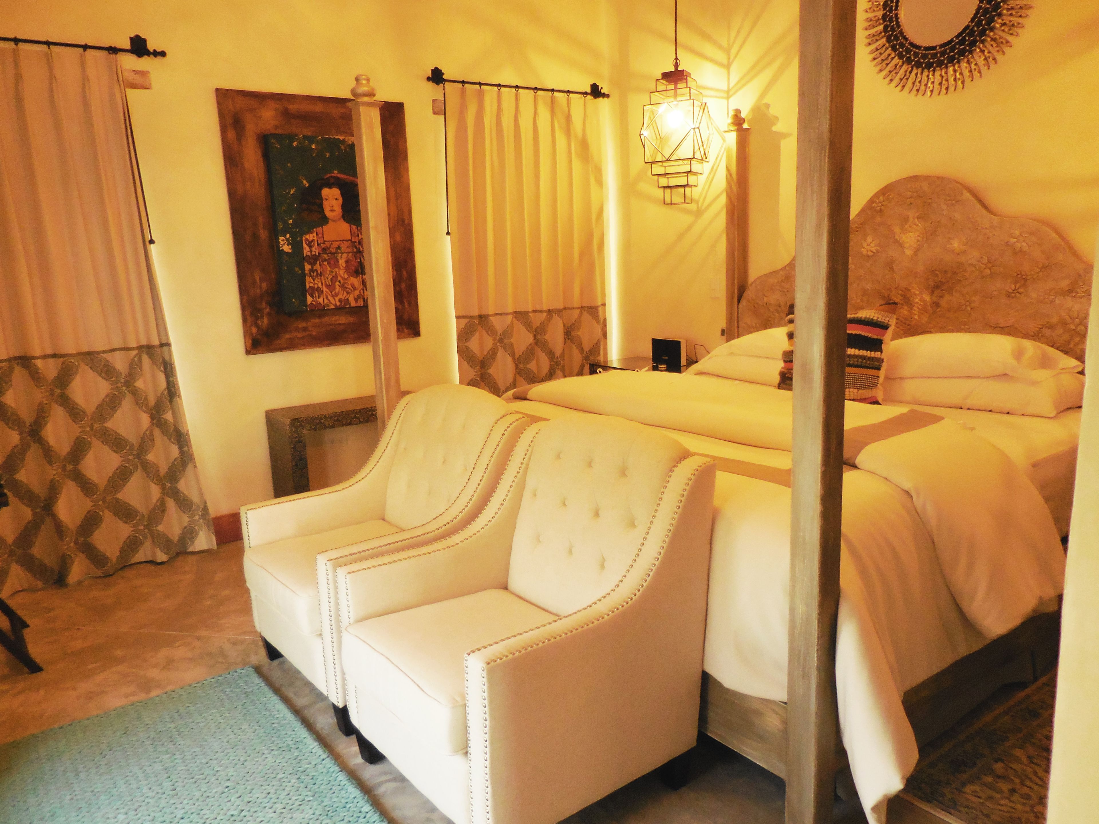 Suite, 1 cama King size | Ropa de cama de alta calidad y minibar 