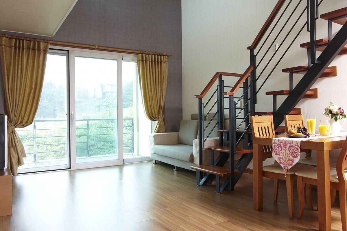 Standard Duplex (Green) | Living area
