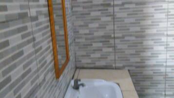 Standard Room with AC | Bathroom amenities | Shower, free toiletries