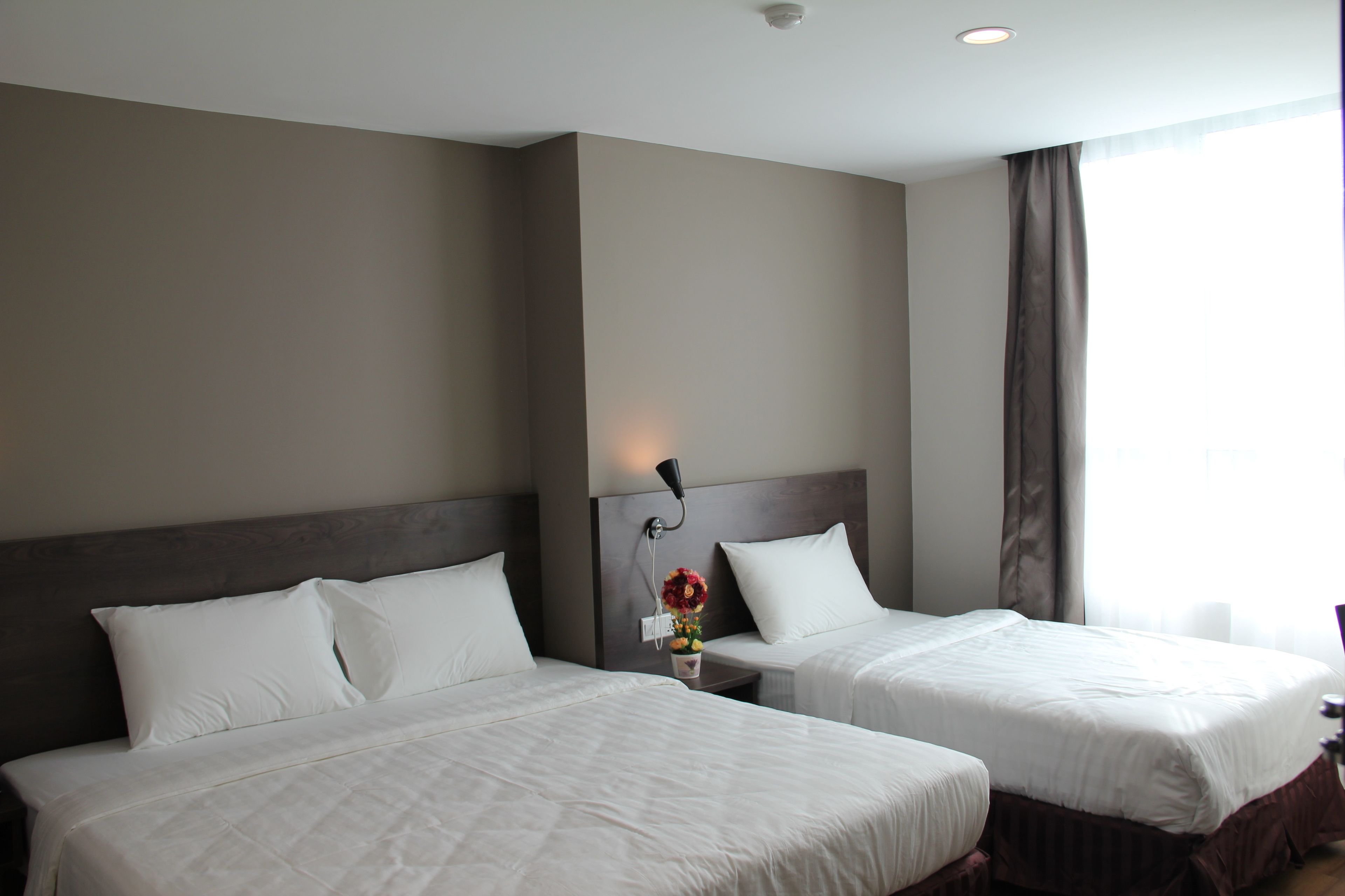 deluxe family | 1 bedroom, desk, laptop workspace, iron/ironing board