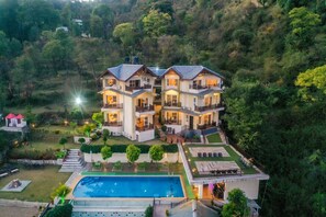 Exterior detail - Regenta Resort Exotica Dharamshala on Hilltop (Dharamshala)