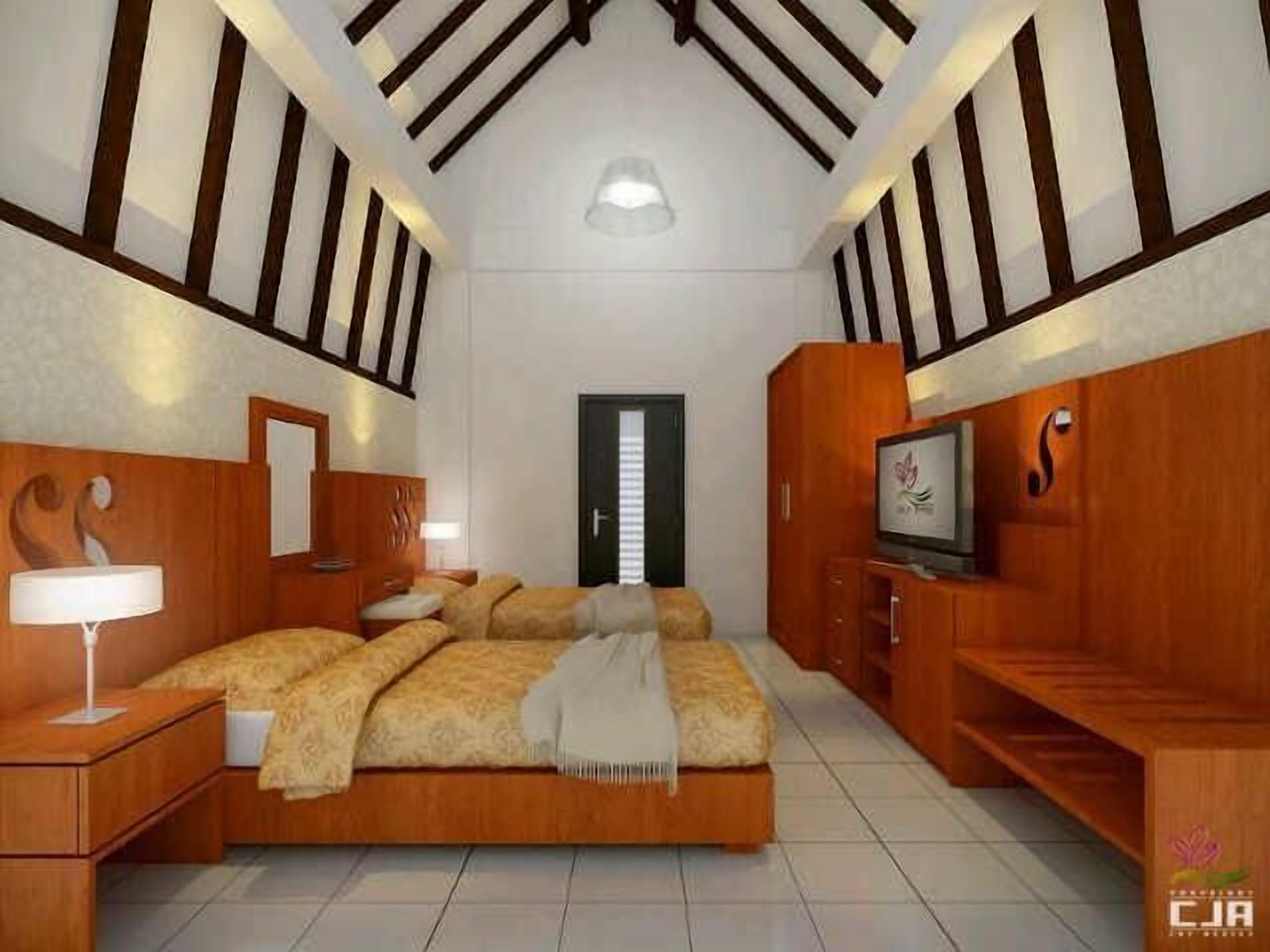 Premium bedding, desk, free WiFi, bed sheets