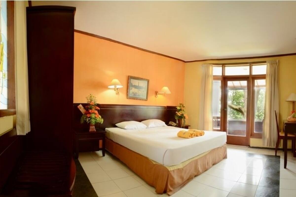 Deluxe kamer | Luxe beddengoed, een bureau, gratis wifi, beddengoed