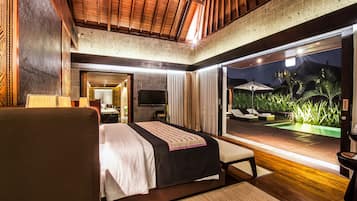Garden Private Pool Villa (Free entrance to Bali Zoo) | 1 dormitorio, ropa de cama de alta calidad, minibar y caja fuerte