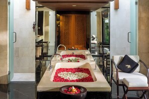 River Private Pool Villa (Free entrance to Bali Zoo) | Bathroom