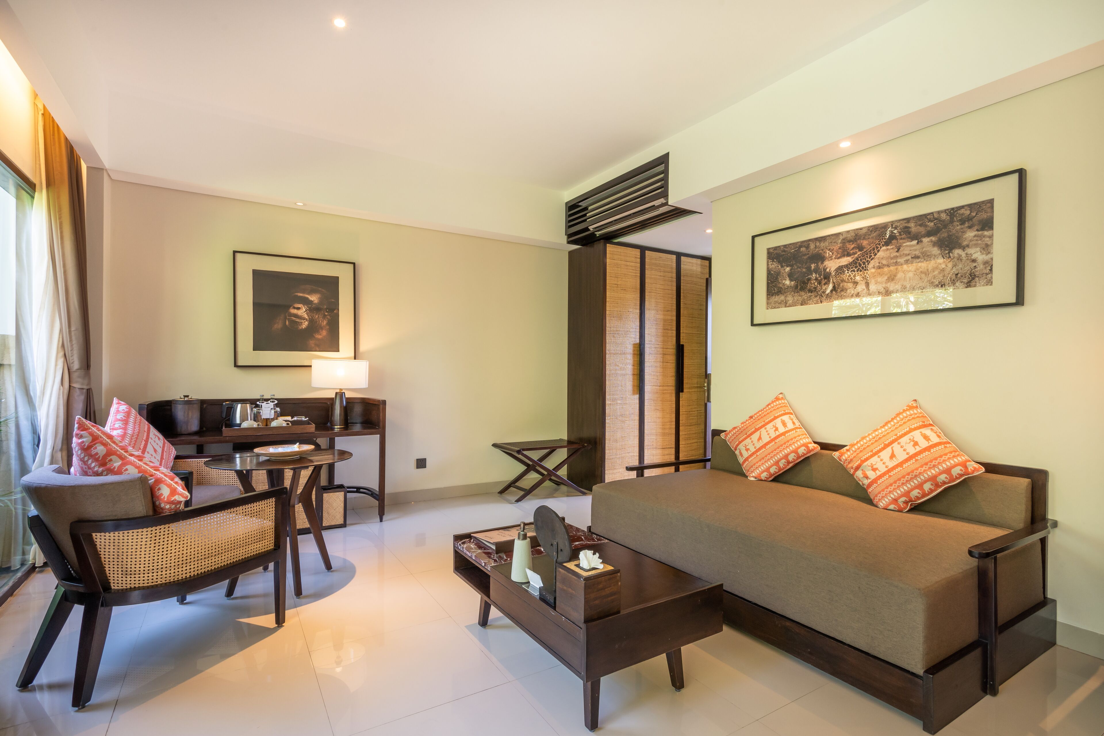 suite (free entrance to bali zoo) | 1 bedroom, premium bedding, minibar, in-room safe
