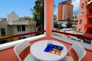 Apartment | Balcony - Caprice Apart Hotel (Alanya)