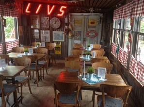 Cafe - Tallbacken Camping (Vannas)