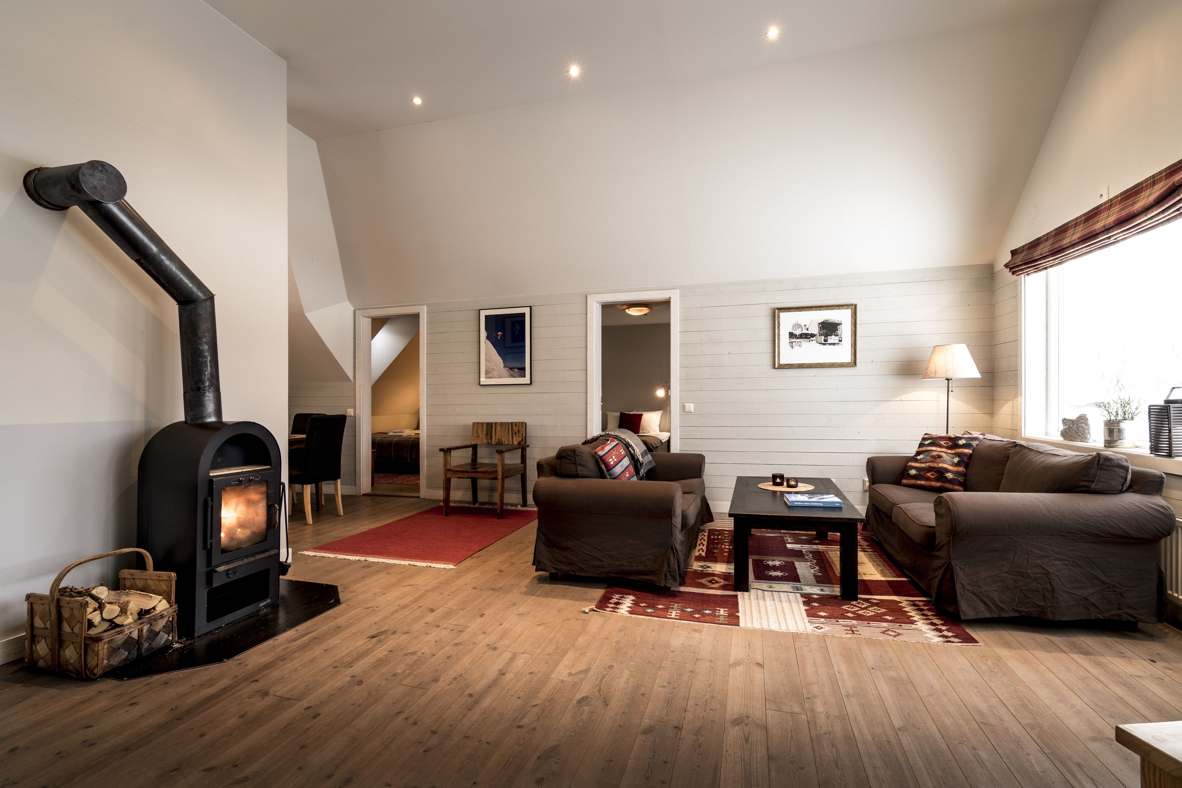 deluxe suite, 2 bedrooms | 1 bedroom, free wifi, bed sheets