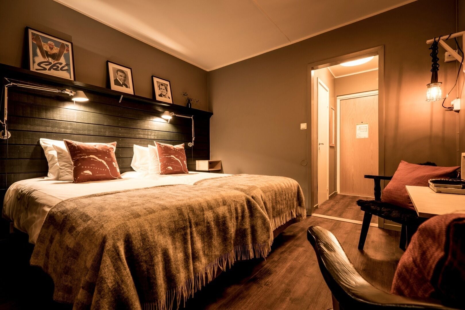 classic twin room, 2 single beds | 1 bedroom, free wifi, bed sheets