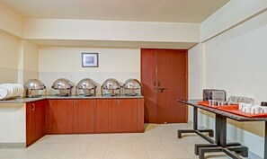 Restaurant - Treebo Akshaya Mayflower Vijaya Bank Layout (Bengaluru)