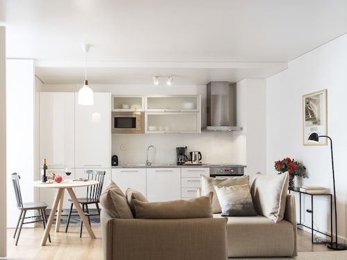 LSA Baixa Castelo by Numa