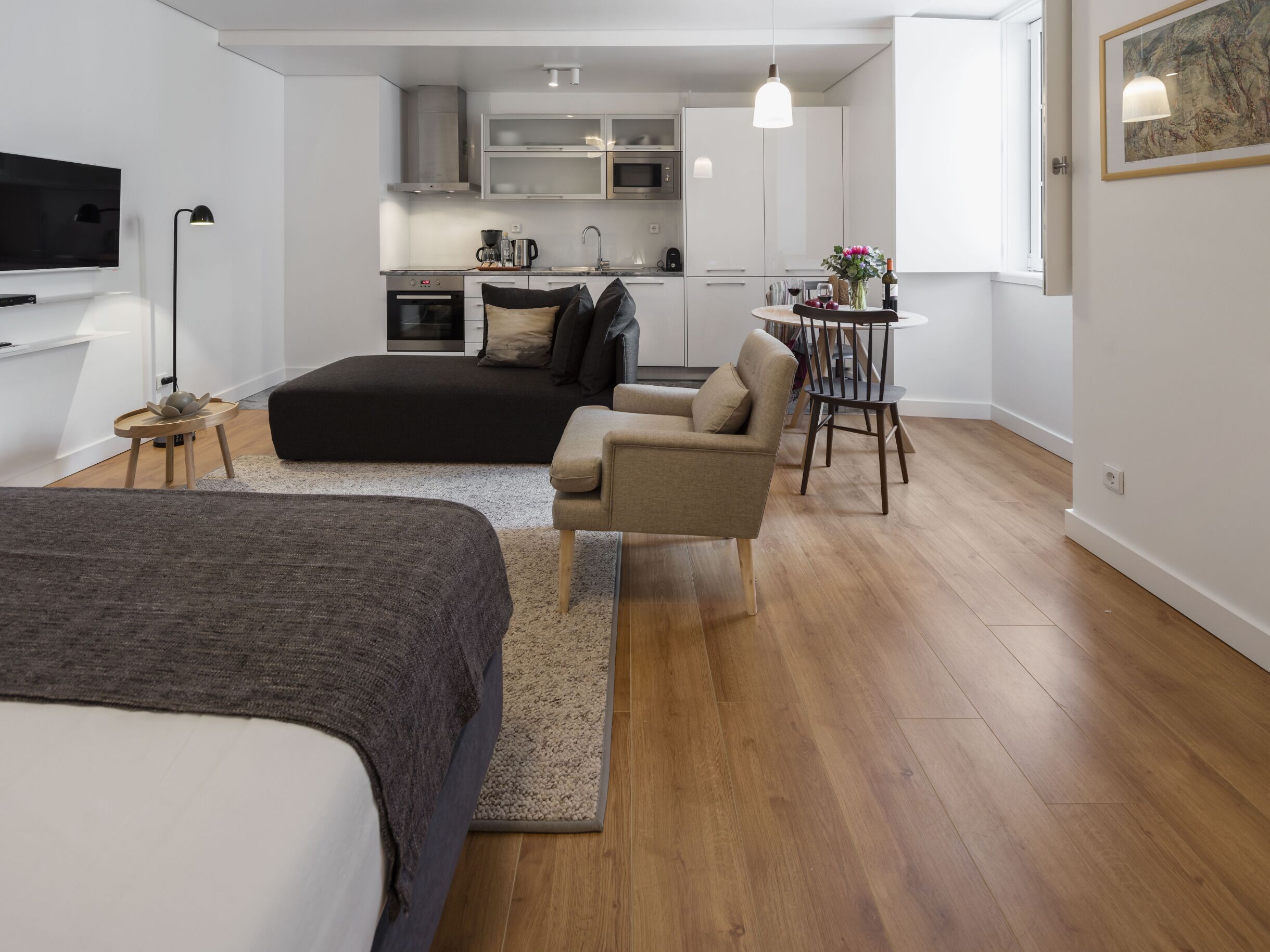 Estúdio | Roupas de cama premium, cofres nos quartos, individualmente decorados